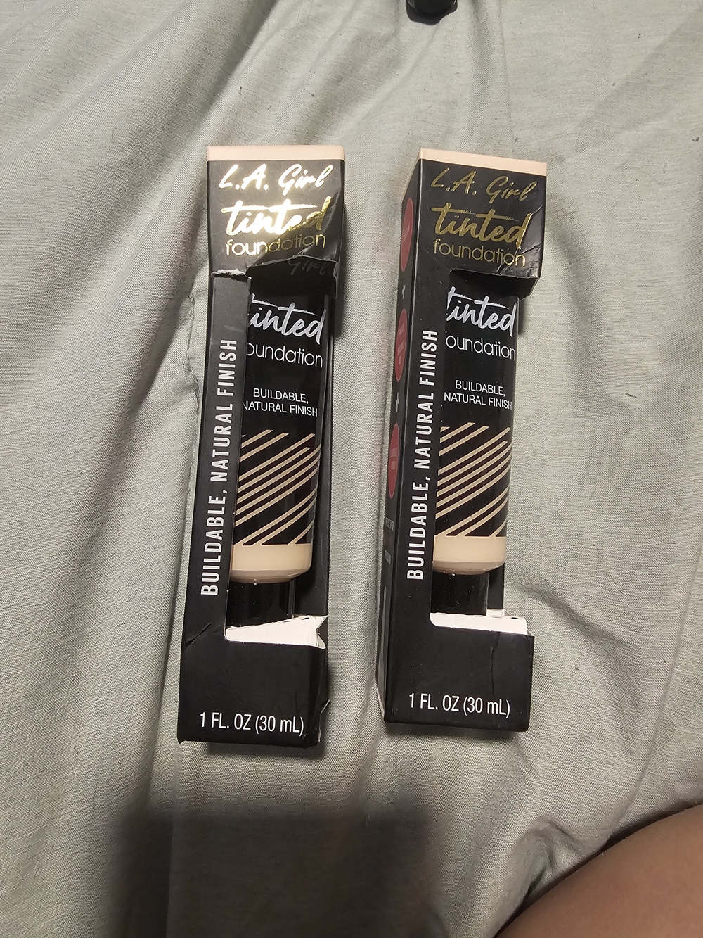 2 Pack LA GIRL- Tinted Foundation - IVORY
